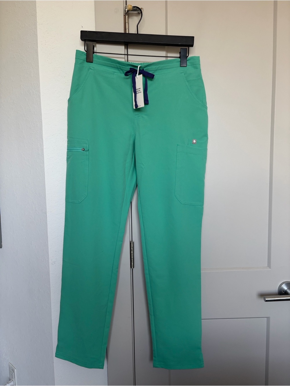 NWT FIGS YOLA SKINNY PANTS SURGICAL GREEN WOMEN’S SMALL